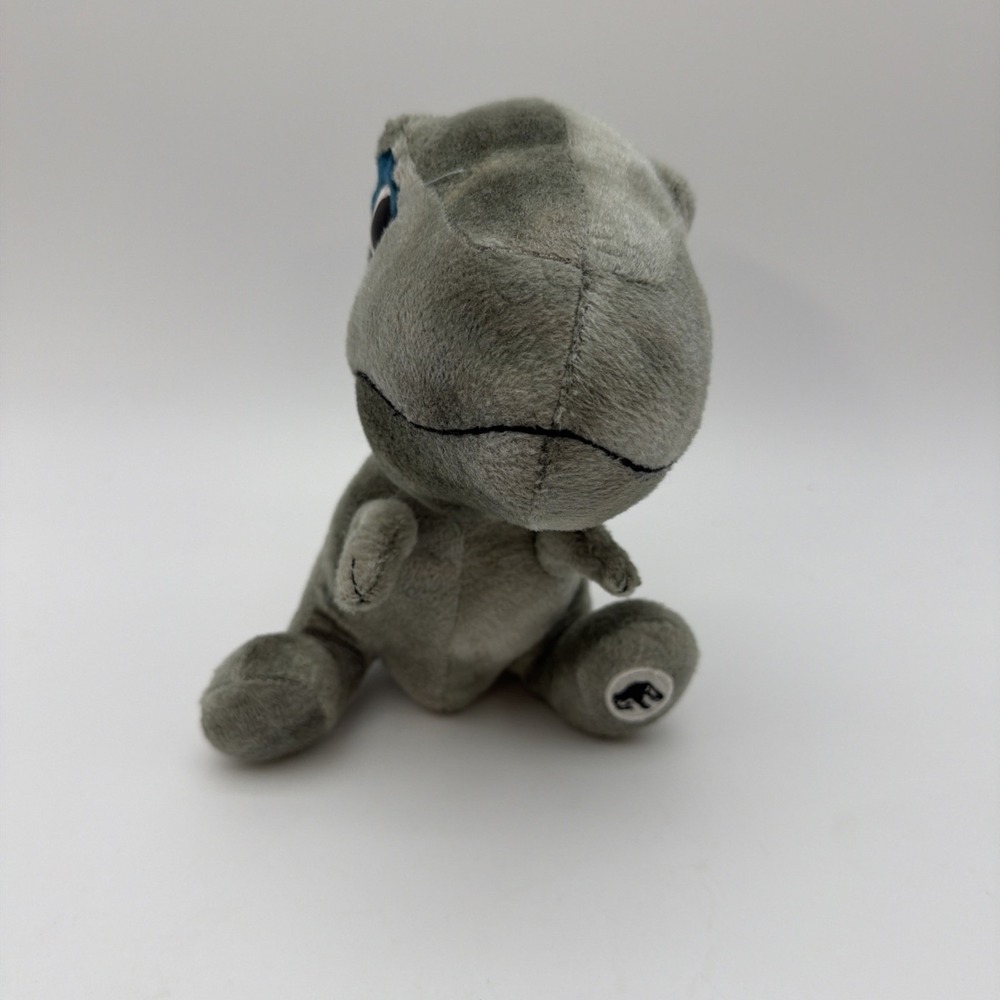 Jurassic World Live Tour Blue Raptor Plush 8″ • Big Eyes Chibi Dino • Universal